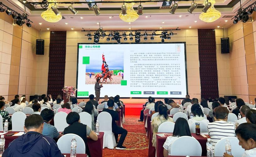 丽江猎鹰谷景区携旅游新产品《革囊渡》亮相昆明，开启沉浸式观光新体验